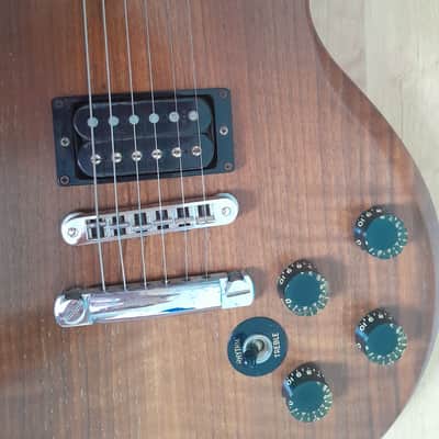 Gibson "The Paul" 1978 Natural Walnut with all original parts in original "chainsaw" case. Both in excellent condition image 9