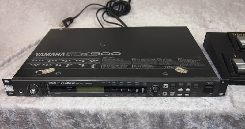 Yamaha FX-900 FX900 multi effect processor with FC900 foot | Reverb