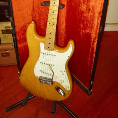 1974 Fender Stratocaster Natural image 3