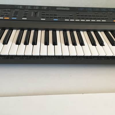 Roland E-20 E20 Intelligent Synthesizer image 5