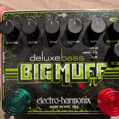Electro-Harmonix Deluxe Bass Big Muff Pi Distortion / Sustainer 2012 - Present - Black / Green image 1