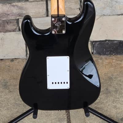 Fender "Squier Series" Standard Stratocaster with Maple Fretboard 1995 - Black with Fender TexMex pickups image 5