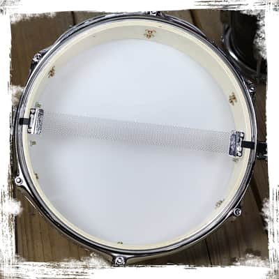 GRIFFIN Snare Drum – 13"x3.5" Poplar Shell (Piccolo littleSNAP Series) with Flat Hickory Finish, Coated Drum Head, Snare Throw Off & Marching Kit Use image 11