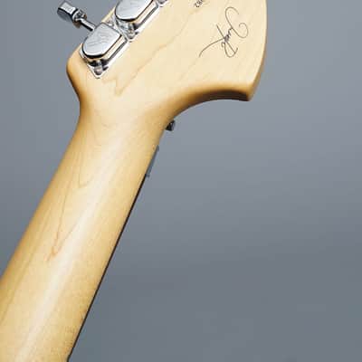 Fender Michiya Haruhata Stratocaster 2020 - Transparent Blue image 18