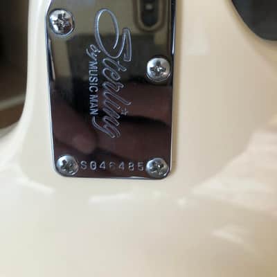 last item B- stock Sterling  Cutlass CT50HSS Vintage Cream ST-CT50HSS-VC-M2ST - Vintage Cream image 3