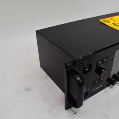 Line 6 Helix Rack Guitar Multi-effects Processor & Helix Control Floor Controller Bundle image 3