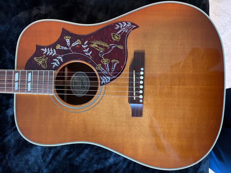 Gibson Hummingbird Standard 2011 - Heritage Cherry Sunburst - Original Hard Shell Case