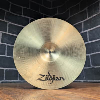 Zildjian Avedis 14" Thin Crash Cymbal – Classic Avedis Tone – Fast, Bright, Responsive image 2