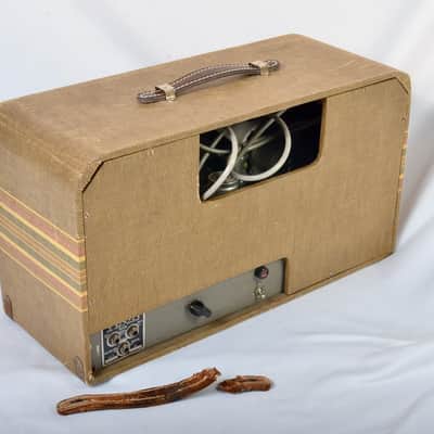 Vintage Vega Model 112 Tube Amplifier – Serviced, Original Speaker, 1940's image 6