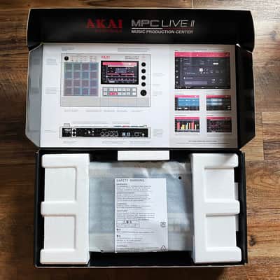 Akai MPC Live II Standalone Sampler / Sequencer Retro Edition w/ LPK25 Midi controller image 3