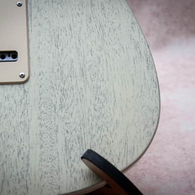 FENDER USA Parallel Universe Volume II Uptown Stratocaster "Static White" (2020) image 20