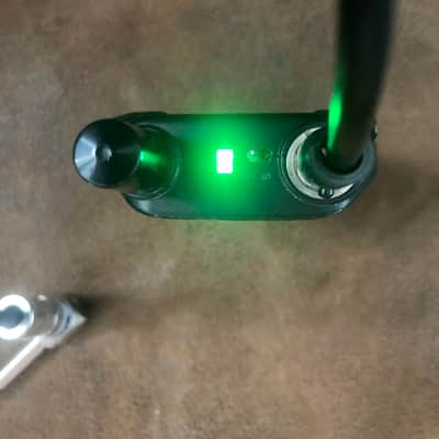 Shure GLXD1 Z2 Wireless Instrument Transmitter image 2