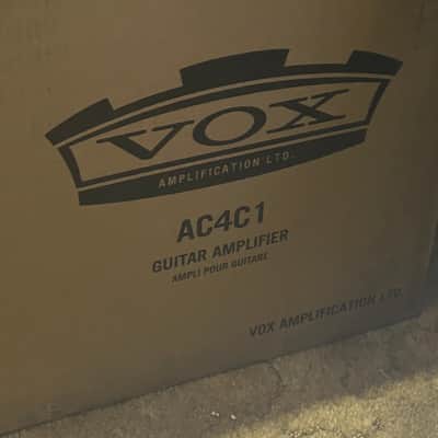 Vox AC4C1-BL Limited Edition 4-Watt 1x10" Guitar Combo 2012 Blue with Tygon Cloth image 6