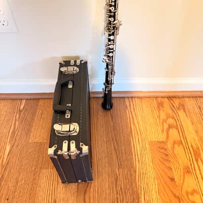 Selmer 123F  Oboe with case and reed. Made In USA image 4