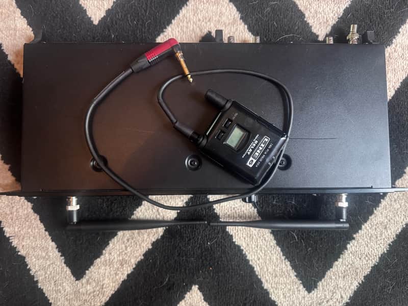 Line 6 Relay G90 Guitar Wireless System 2010s - Black image 1