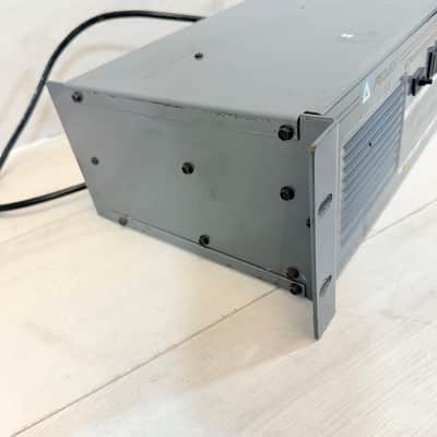 Peavey IP-4C Professional Stereo Power Amplifier 250W x2 Made in USA Late 1980s–Early 1990s image 6