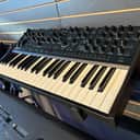 Oberheim TEO-5 Synthesizer