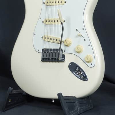FENDER USA American Artist Series Jeff Beck Stratocaster Olympic White -2024- Olympic White [US24032681] (04/20) image 11