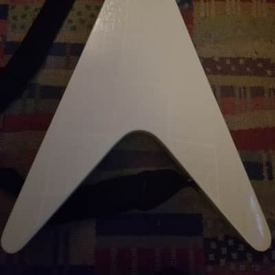 Gibson Flying V White Copy image 4