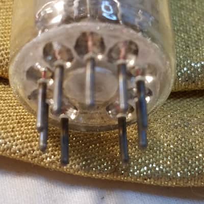 Mullard 1% tight Matched Pair (2) ECL82 tNOS AT1000 TESTED Vacuum Tubes Blackburn 6BM8 triode-pentode 1956-1971 image 22