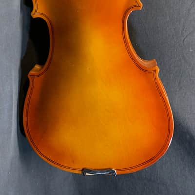 2000's Student Line 4/4 Violin Outfit with Bow and Custom Case image 4
