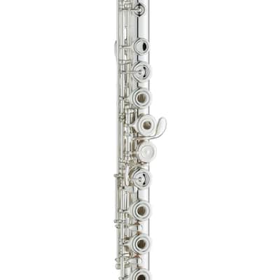 Yamaha YFL-677HCT Professional Flute - Key of C - Offset G Key with Split E Mechanism and C# Trill Key image 2