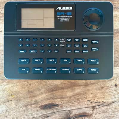 Alesis SR-16 Drum Machine 2010s - Black