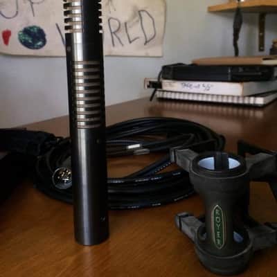 Speiden SF-12 Stereo Ribbon Microphone Kit, No. 145, with Box, Cables, and Royer Shock Mount image 3
