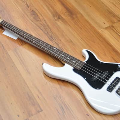 G&L Tribute SB-2 Gloss White image 4
