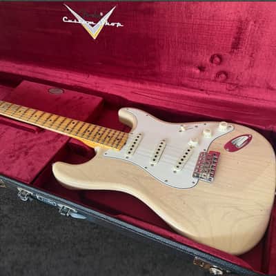 2026 Fender Custom Shop Postmodern Stratocaster Journeyman Relic – Aged White Blonde image 19