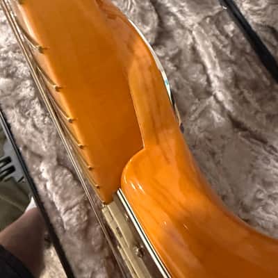 Fender American Ultra Stratocaster with Maple Fretboard Aged Natural Ash Body 2019 image 6