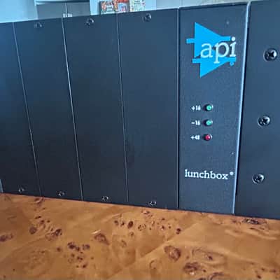 API 500 8-Slot Lunchbox Loaded - 2 channels API 512V RND 551 image 4