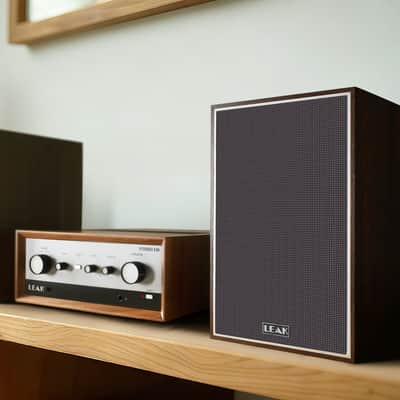 Leak: Sandwich 100 Bookshelf Speakers - Walnut / Pair image 3