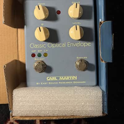 Carl Martin Classic Optical Envelope 2010s - Blue image 2