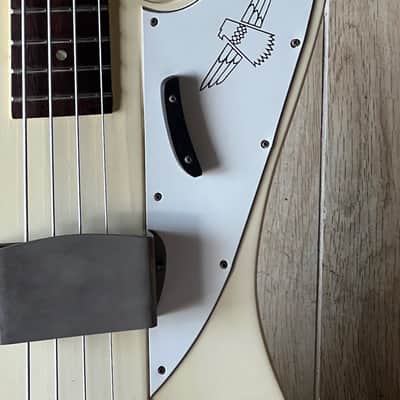 Gibson Thunderbird II Bass 1964 - the mintest 100% original Polaris White Reverse Thunderbird II Bass on Earth ! image 6