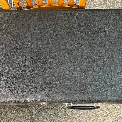 Music Man 1970s vintage six string guitar case 1970s - Black image 2
