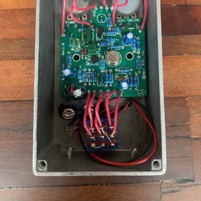 Alchemy Audio Roland Bee Gee AF-60 Fuzz Guitar Effects Pedal image 3