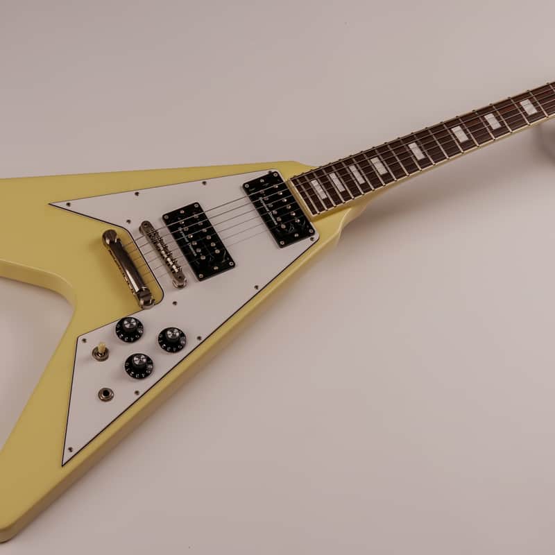 ESP Edwards E-FV-120D Vintage White 2014 MIJ Flying V – Seymour Duncan SH-1 / SH-4
