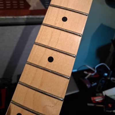 Fender USA Stratocaster Neck – 2013 – 70s Large Headstock – Maple – 22 Jumbo Frets – Fender Locking Tuners Included image 11
