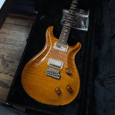 PRS Custom 22 10-Top Tremolo - 2001 - Violin Amber - Dragon II - East Indian Rosewood Fingerboard - Wide Fat Carve - NOS New Old Stock Like New Condition Massive Tight Flame OHSC image 10