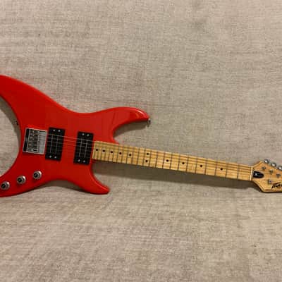 1983 USA Peavey Mystic Hardtail Electric Guitar Original Blade Pickups Bizarre Pointy image 2