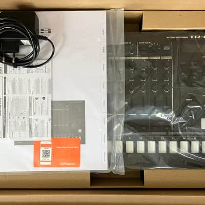Roland TR-8S incl. Case & Stands image 6