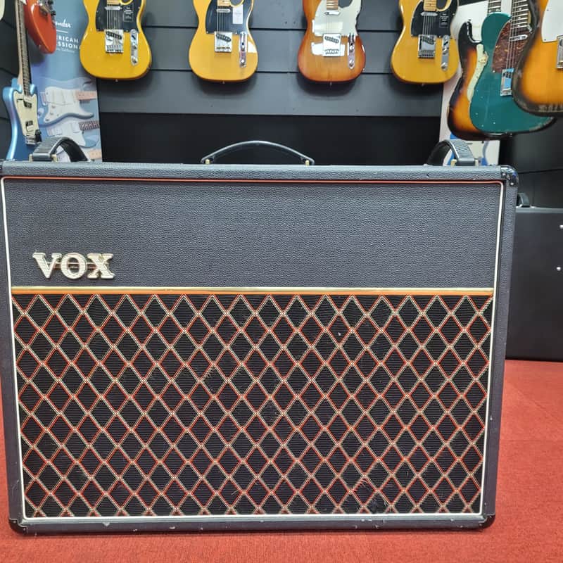 1988 – 1993 Vox AC30TBR Model 1007 Top Boost 3-Channel 30-Watt…