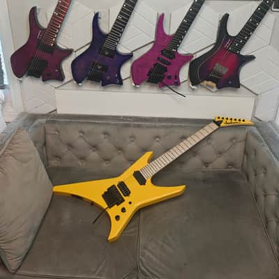 Jackson Pro Series Dave Davidson Warrior WR7 MAH MPL 2025 - Present - Ferrari Yellow image 1