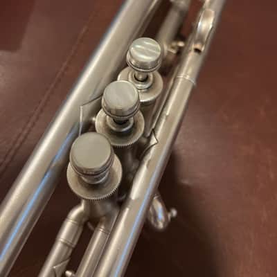 Reynolds Regent (Ohio Band Instruments) (1940s) Bb Trumpet SN 13498 (silver) (rare) image 16