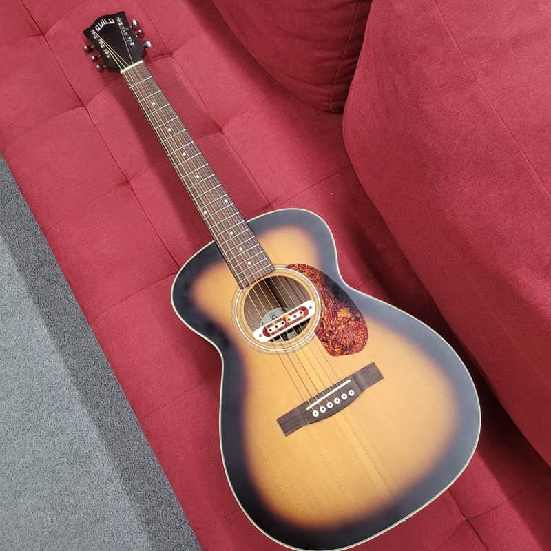 Guild Westerly Collection M-240E Troubadour with Pau Ferro Fretboard - Sunburst image 1
