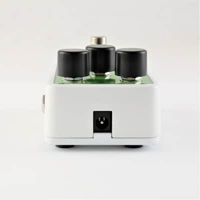 ELECTRO HARMONIX NANO BASS BIG MUFF image 8