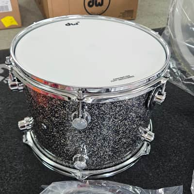 DW DWe 4-piece Hybrid Drum Kit in black galaxy sparkle image 2