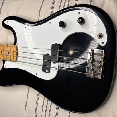 SQUIER SQ BULLET BASS MADE IN JAPAN 4 STRING BASS GUITAR 1980's image 2