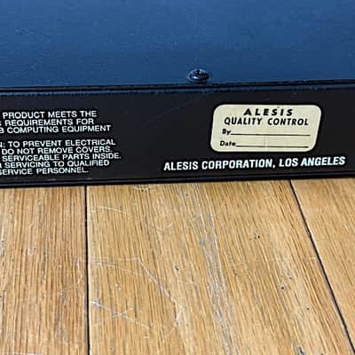 Alesis Quadraverb 20K Bandwidth, 1U Rack Mount Multi-Effect Processor w/ Power Adapter, Very Good Condition image 12